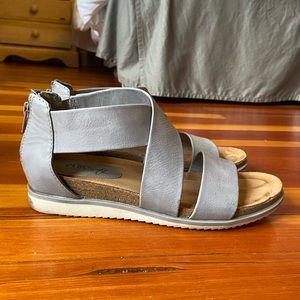 Eürosoft by söfft LANDRY II Size 7 Gray sandals